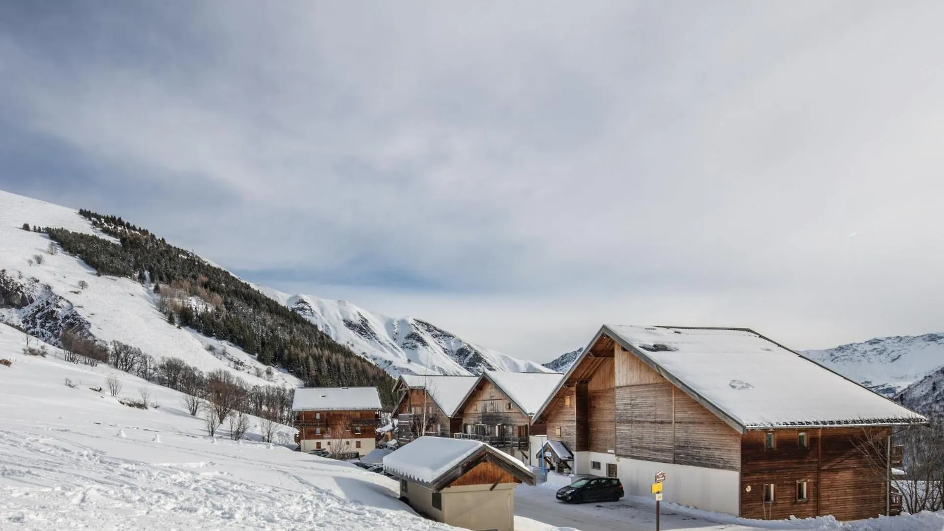 Apartment Les Huskies By Interhome Saint-Sorlin-d'Arves France
