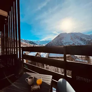 Cosy 6 Personnes Très Bien équipé ,vue Splendide, Terrasse, Spacieux,bien Situé, Randonnées,ski Appartement